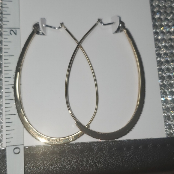 SOLD BETY/MK Gold Crystal Pave' Oval Oblong Hoop E - Picture 8 of 9